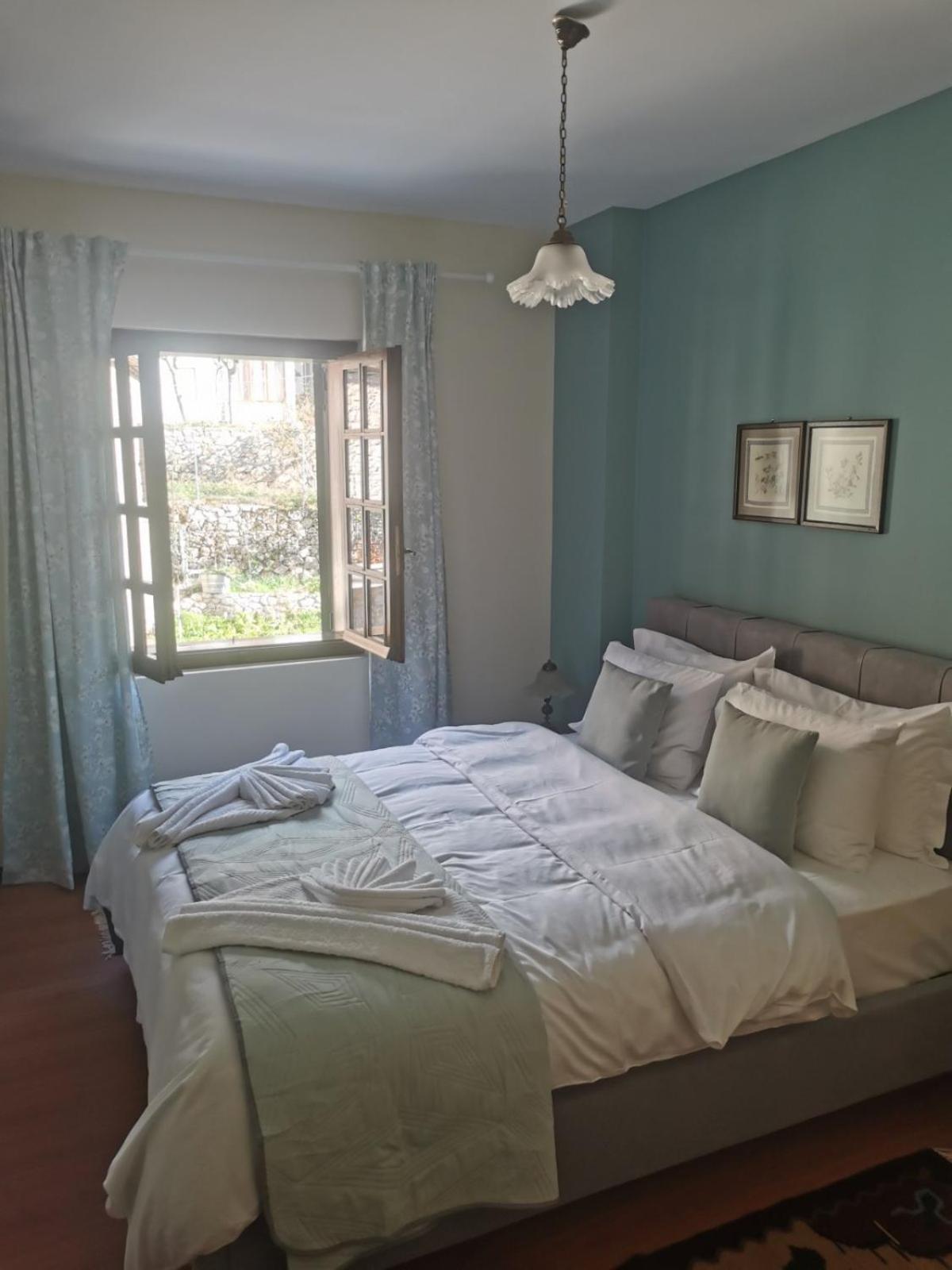 Alkinoe Suite Arachova Exterior foto